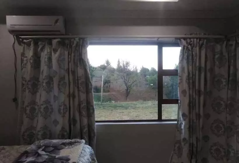 هتل Rest Camp Lodge