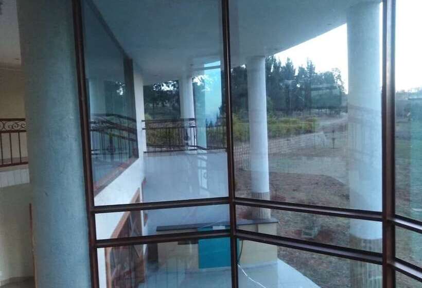 هتل Rest Camp Lodge