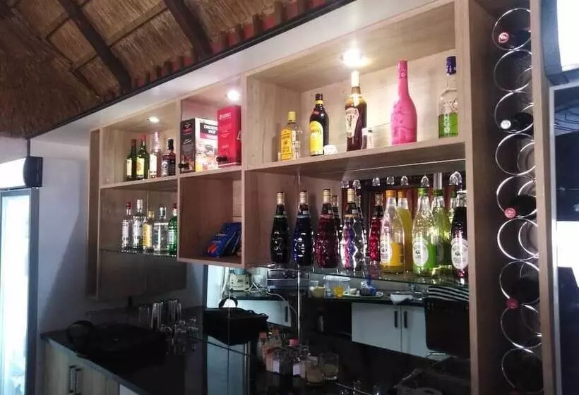 هتل Rest Camp Lodge