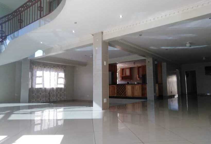 هتل Rest Camp Lodge