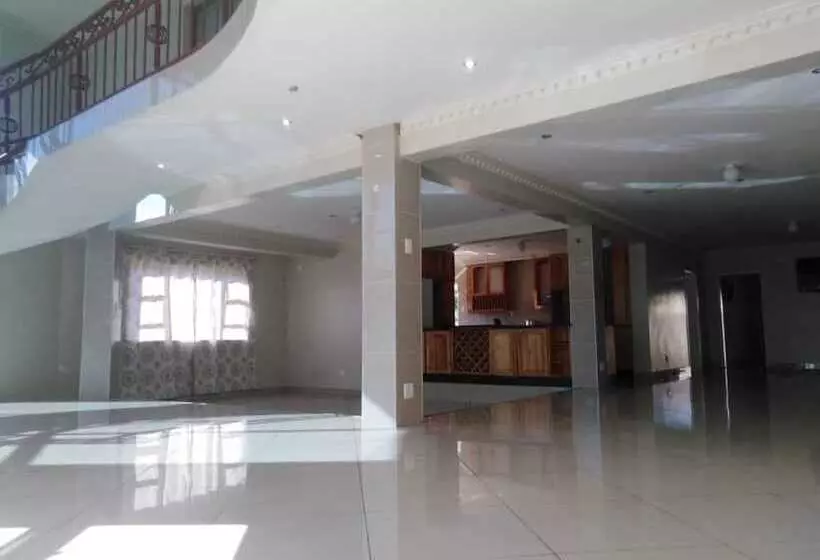 هتل Rest Camp Lodge