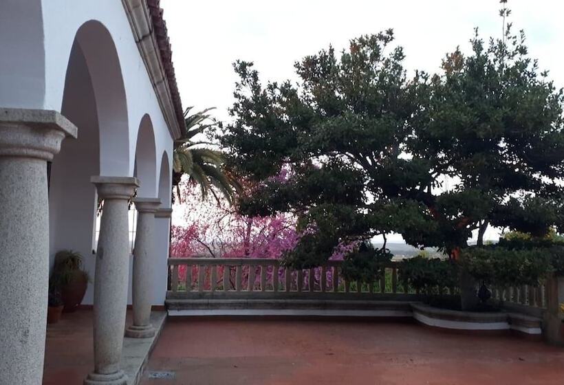 فندق Rural Viña Las Torres