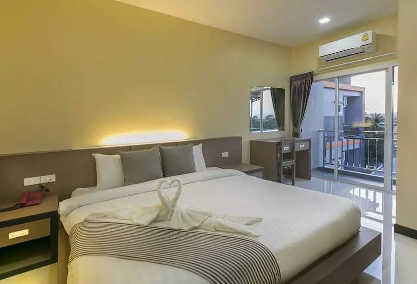 ホテル Thawan Apartment
