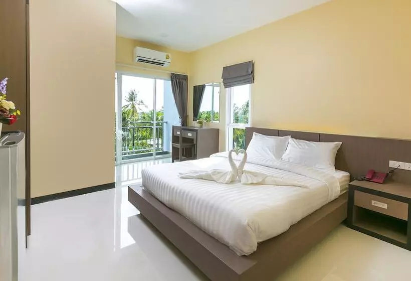 ホテル Thawan Apartment