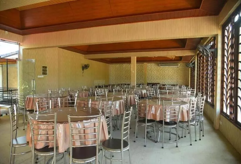 Hotel Prasanna