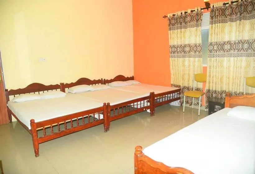 Hotel Prasanna