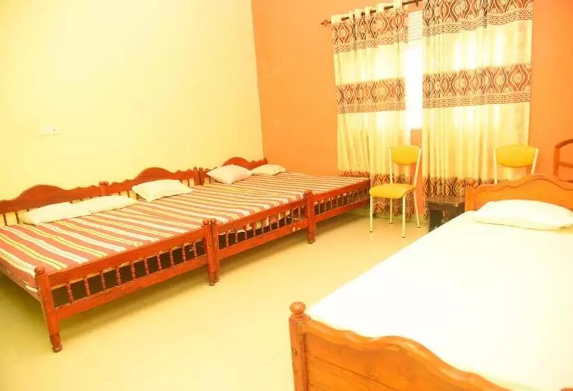 Hotel Prasanna