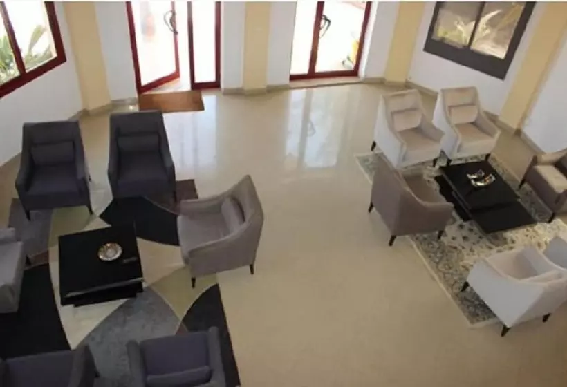 هتل Etoile Du Lac