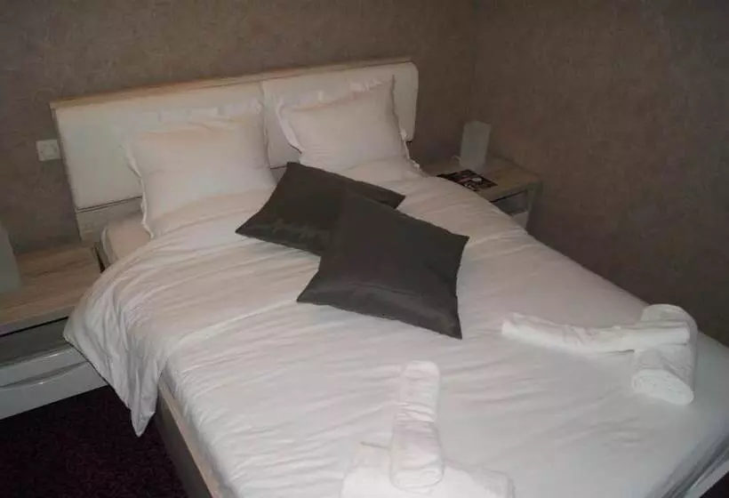 ホテル Le Relais Du Prieure