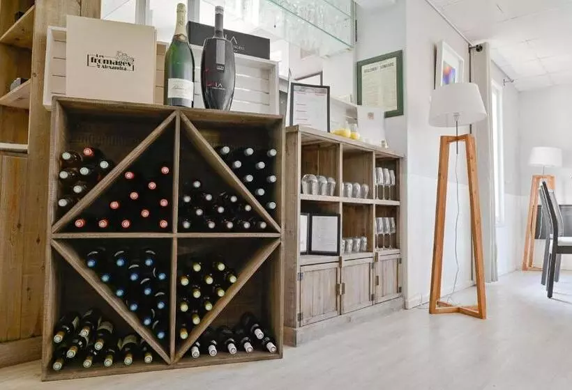 Hotel Les Chevaliers Des Balances