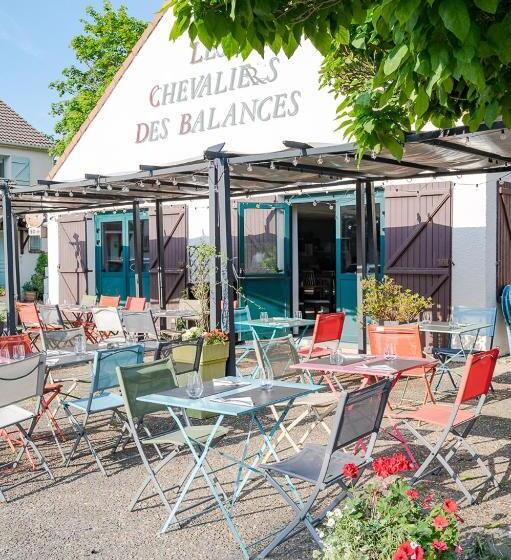 فندق Les Chevaliers Des Balances