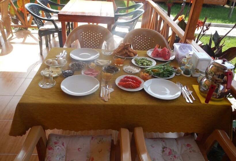 Kocakaya Pansiyon & Bungalow