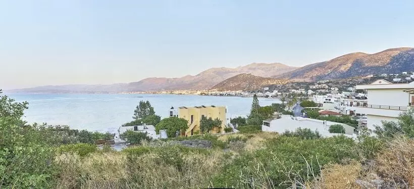 Maistrali Sea View Apartments