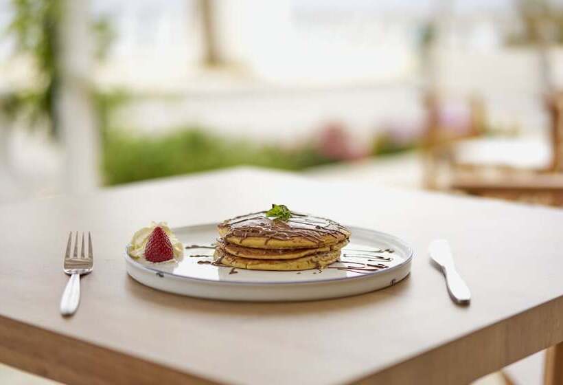 Maistrali Sea View Apartments