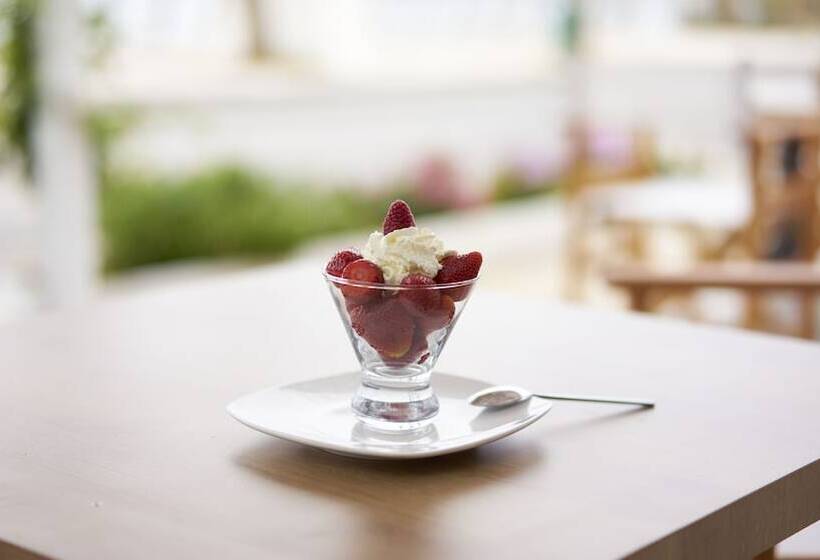 Maistrali Sea View Apartments