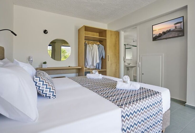 Maistrali Sea View Apartments