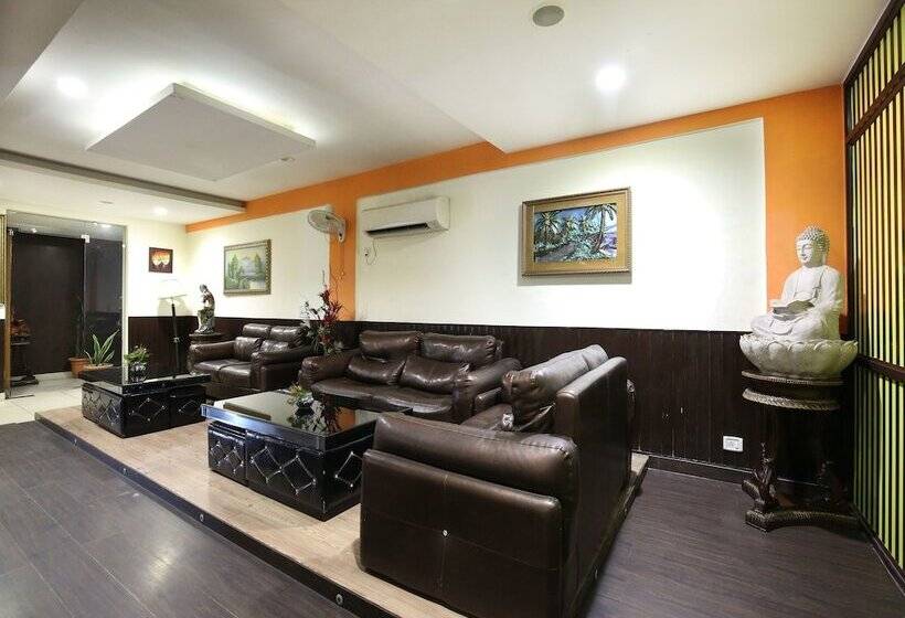 Oyo 1732 Hotel The Days Inn