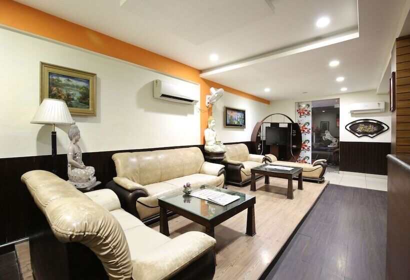 Oyo 1732 Hotel The Days Inn