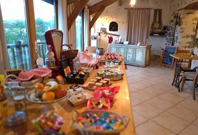 Majatalo Chambres D Hôtes La Combe De Redoles