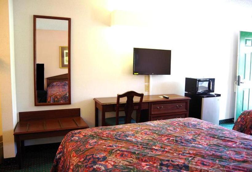 American Motel   Lenoir