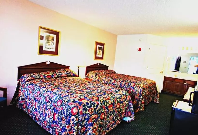 American Motel   Lenoir