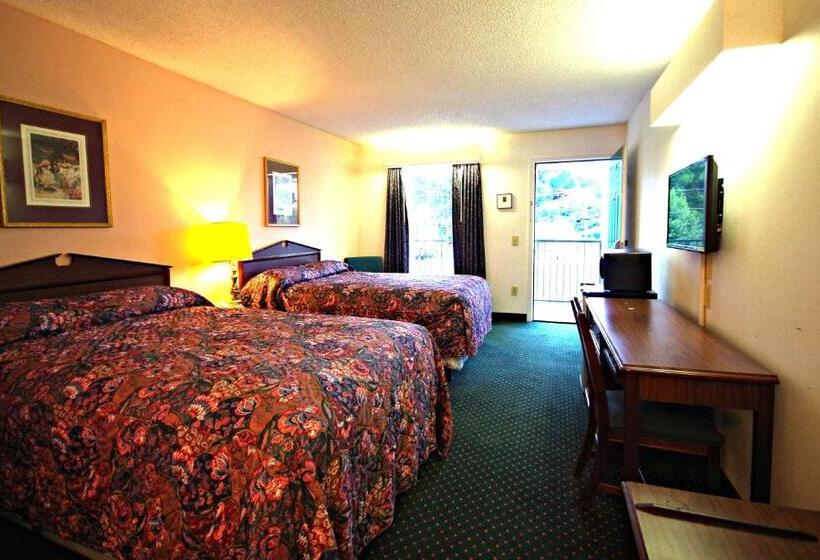 American Motel   Lenoir