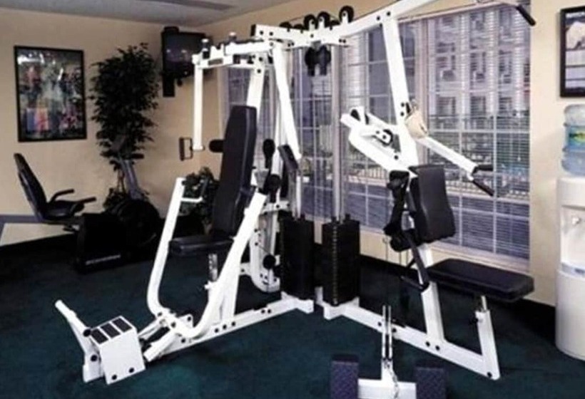 ホテル Baymont By Wyndham Roanoke Rapids