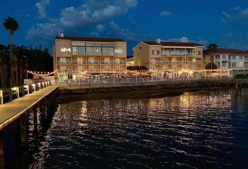 Отель Beso Del Sol Resort