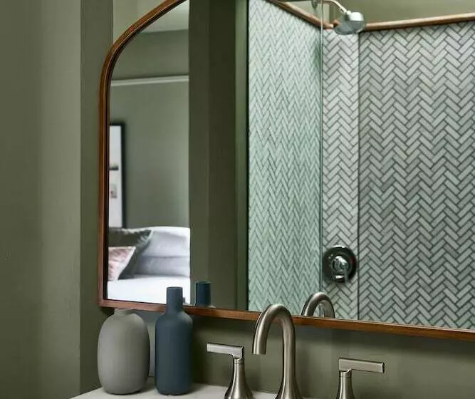 Hotelli Blind Tiger Portland   Carleton Street