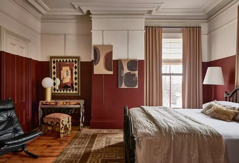 Hotelli Blind Tiger Portland   Carleton Street