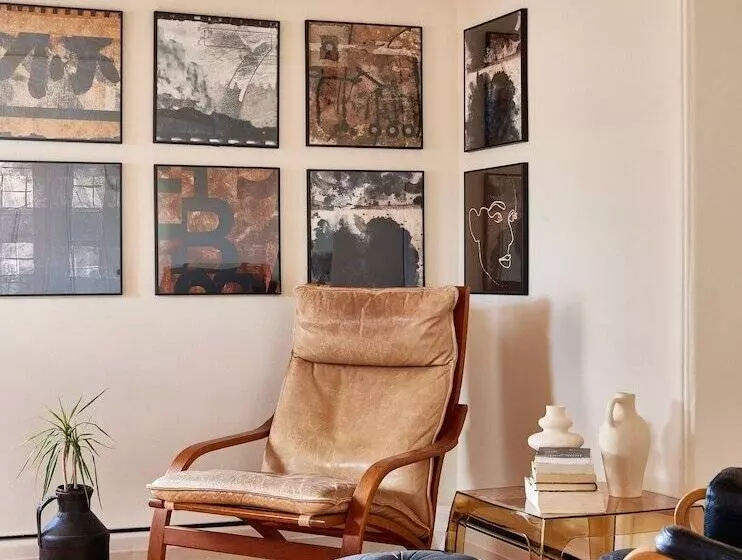 Hotelli Blind Tiger Portland   Carleton Street