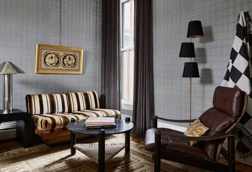 Hotelli Blind Tiger Portland   Carleton Street