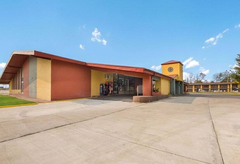 هتل One Life Studios