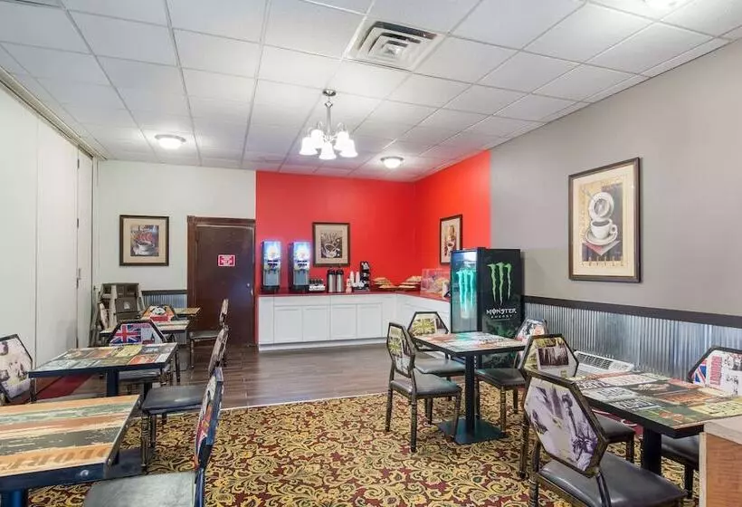 Отель One Life Studios