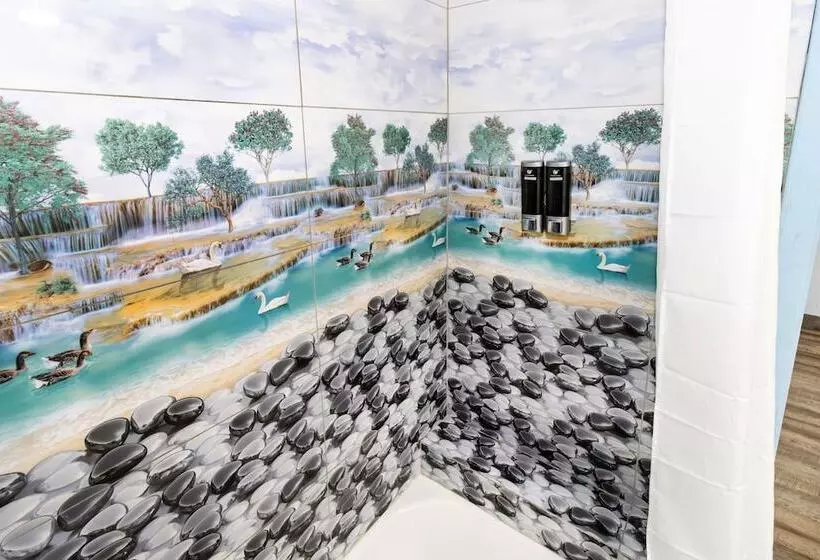 Отель One Life Studios