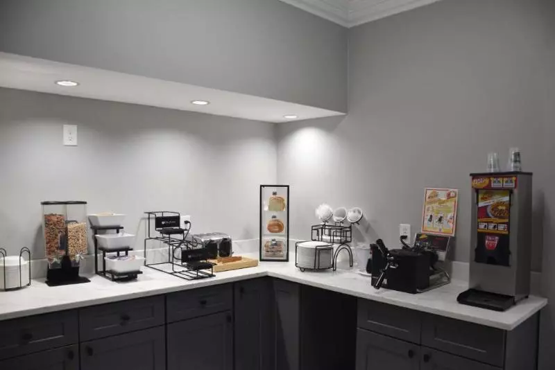 בית מלון כפרי Surestay By Best Western Huntsville University Area