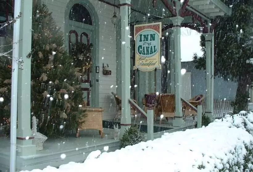 酒店 Inn At The Canal Bed & Breakfast
