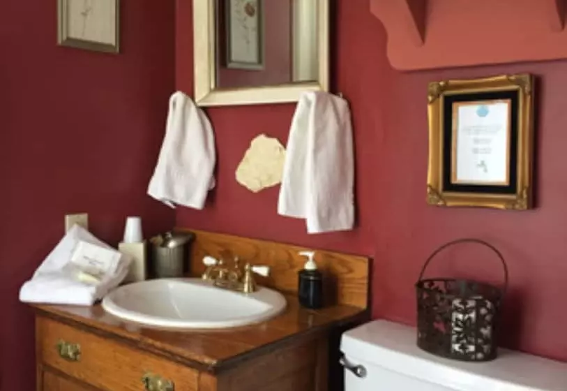 酒店 Inn At The Canal Bed & Breakfast