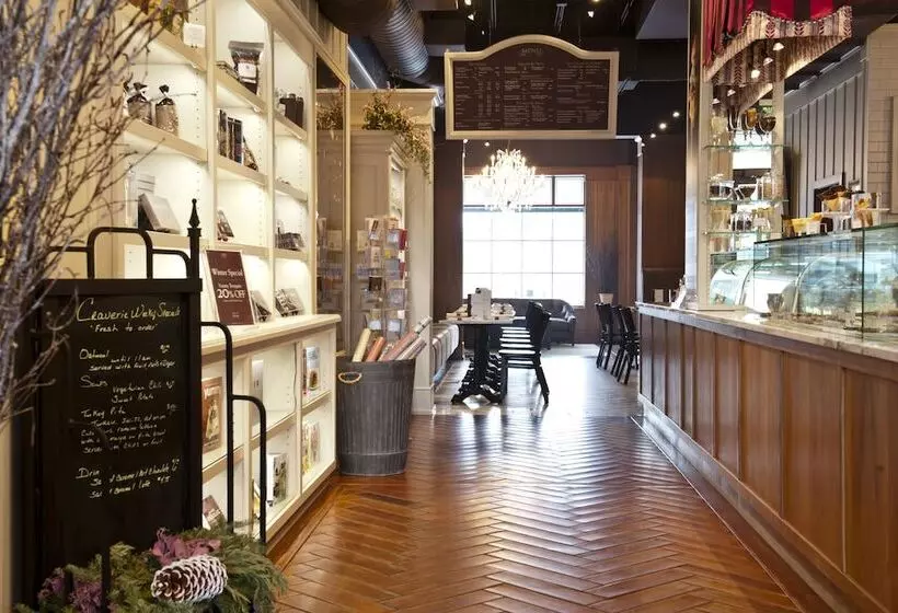 酒店 Inn On Woodlake