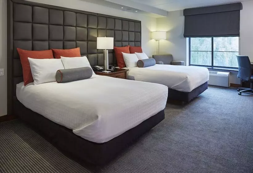 酒店 Inn On Woodlake