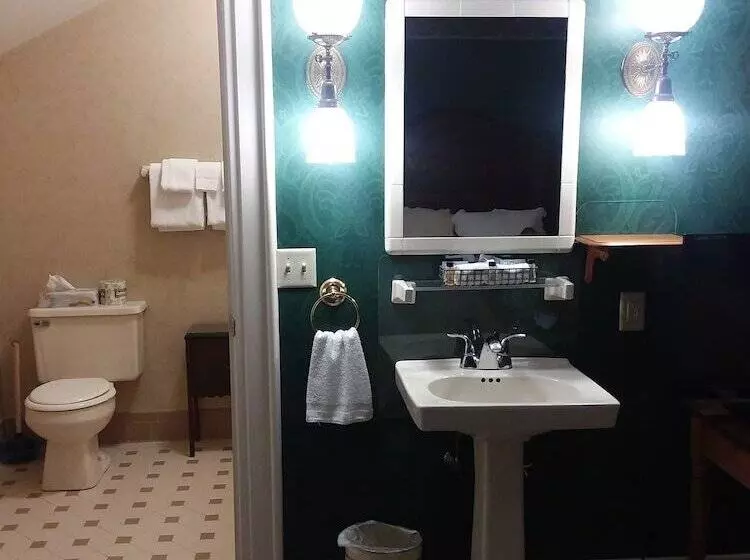 Отель Kingsley Inn