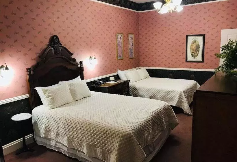 Отель Kingsley Inn