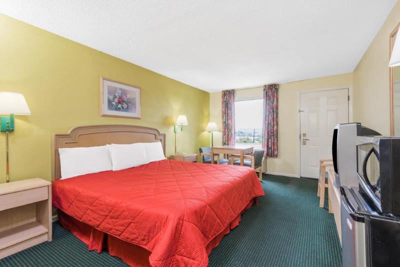 Hotel Knights Inn Berea