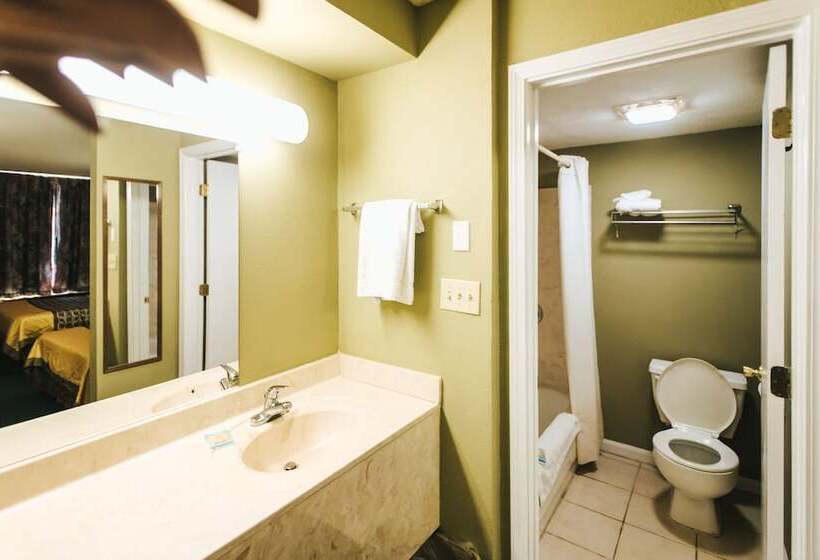 Hotel Knights Inn Berea