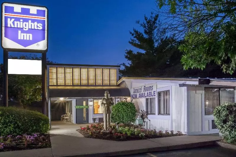 酒店 Knights Inn Pittston