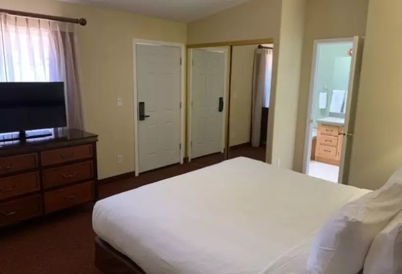 בית מלון כפרי Kohl S Ranch Lodge