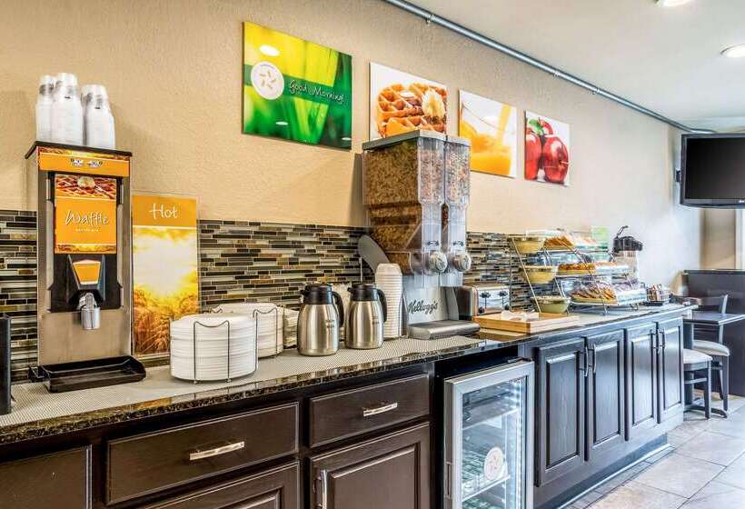 فندق Quality Inn University Area