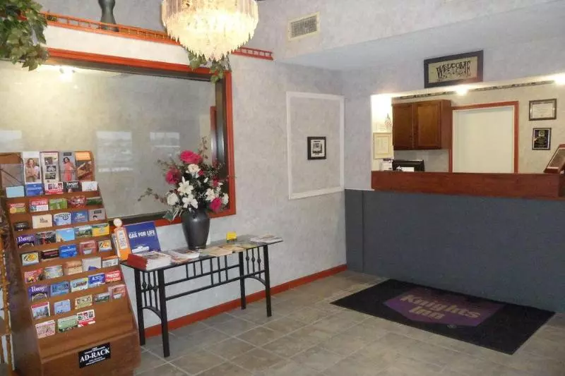 בית מלון כפרי Rodeway Inn