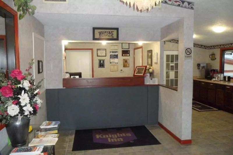 בית מלון כפרי Rodeway Inn