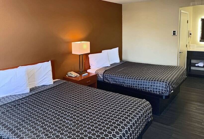 هتل Rodeway Inn Sacramentouniversity Area